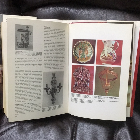 🕰 Dictionary of Antiques - Picture 4 of 6